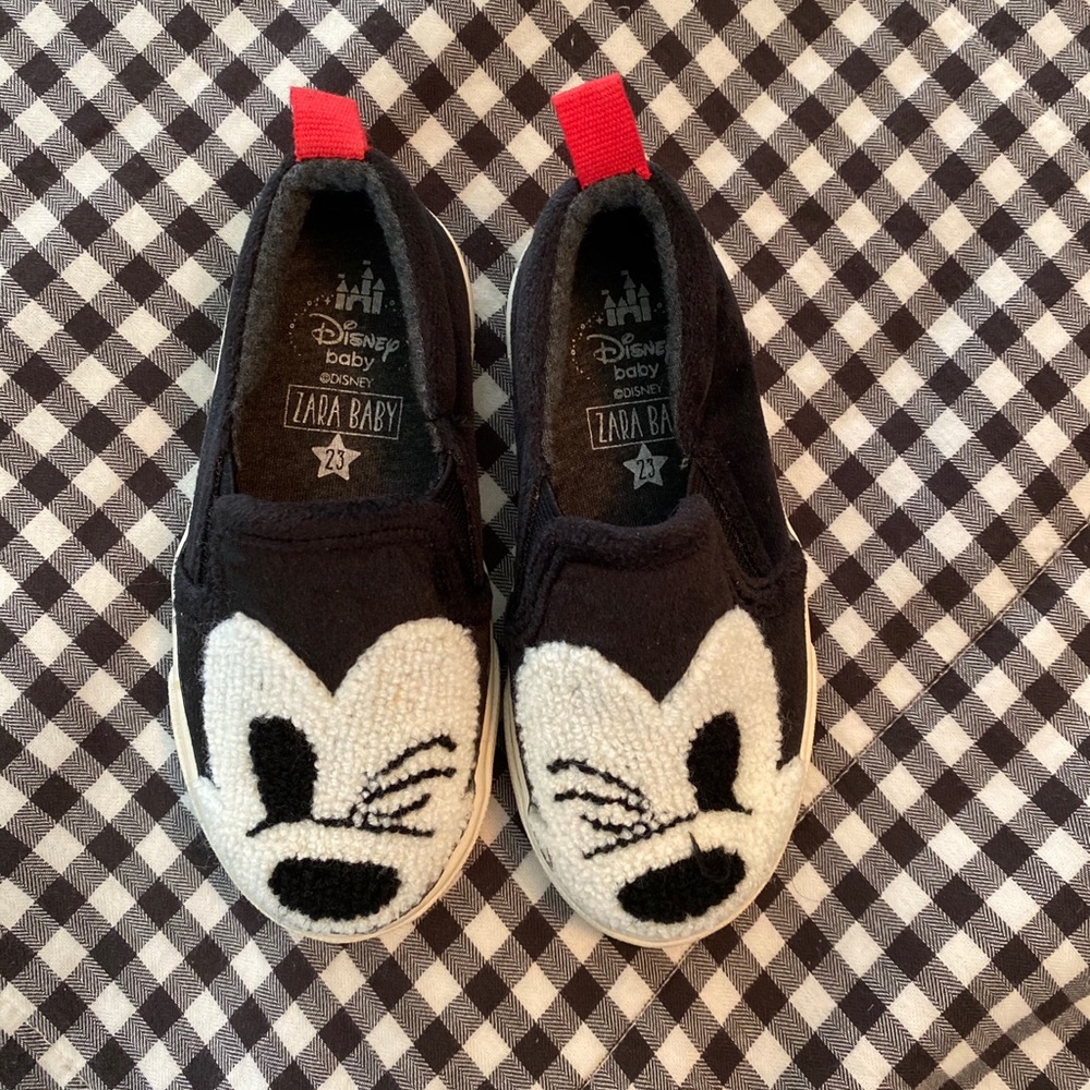 Slip in sneakers